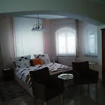 Manor 아파트