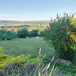 Manor 아파트 *