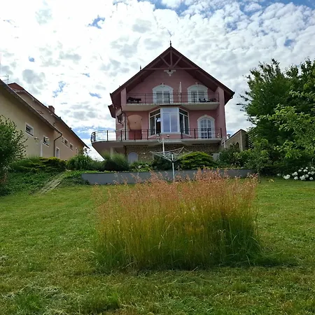 Manor Heviz